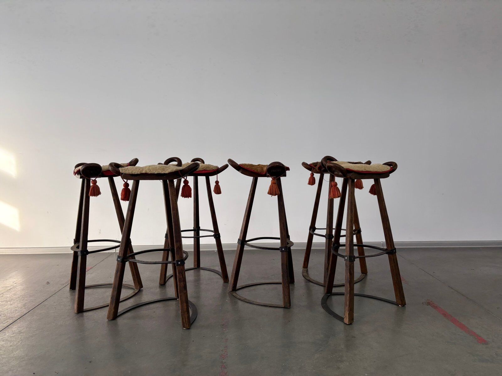 Tabourets Brutalistes vintage de Marbella attribués à Sergio Rodrigues, années 1970, ensemble de 6.