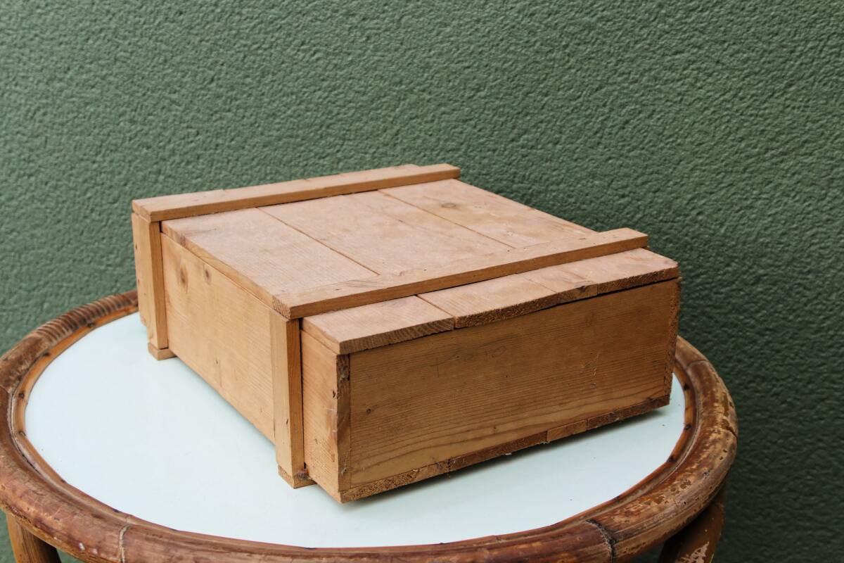 Stoneware service, pottery from Bois de Laud