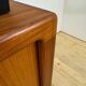 Buffet Dyrlund en teck avec portes escamotables, Danemark 1960