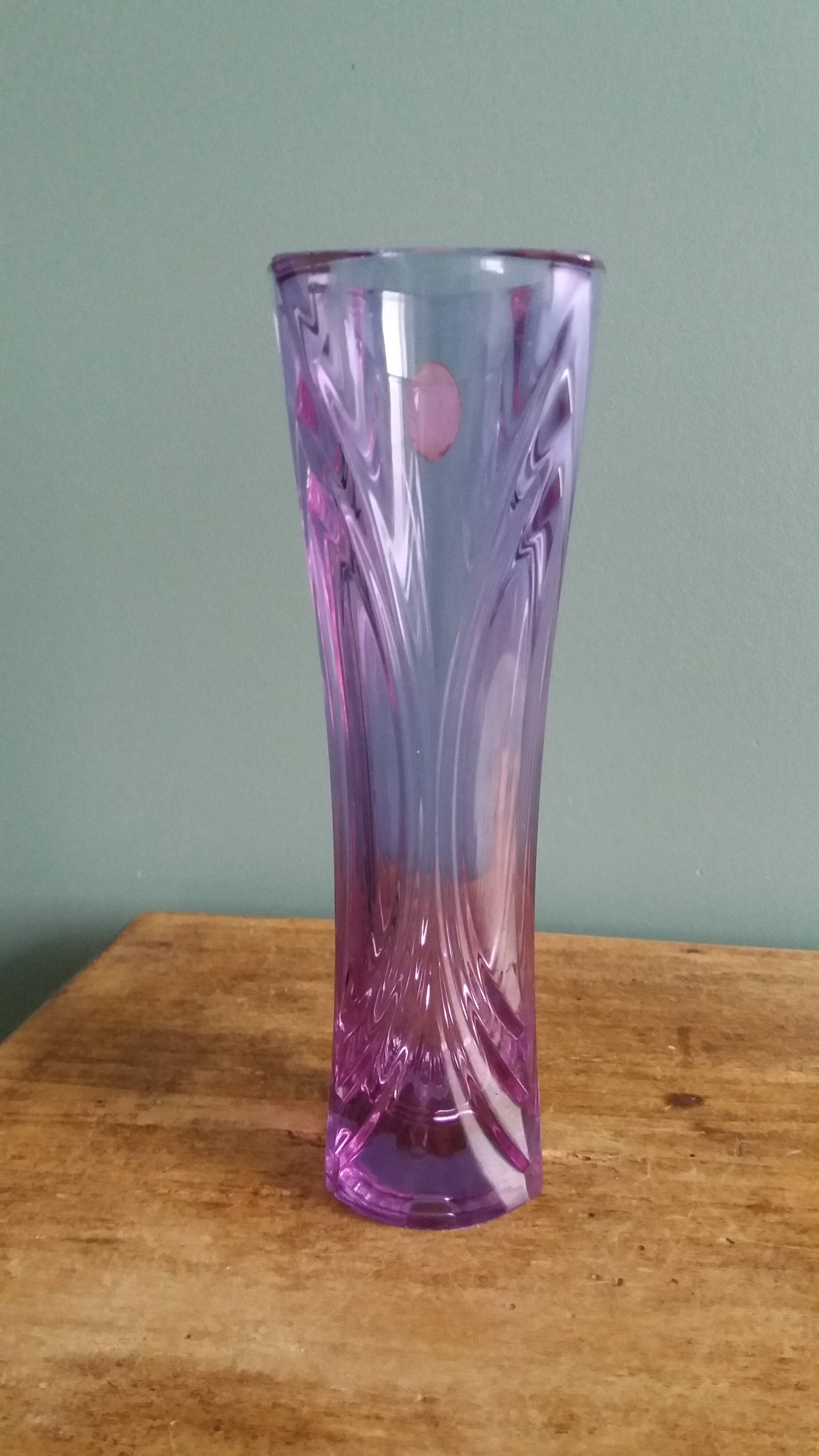 Violet mauve cut crystal soliflore vase, Cristal d’Arques