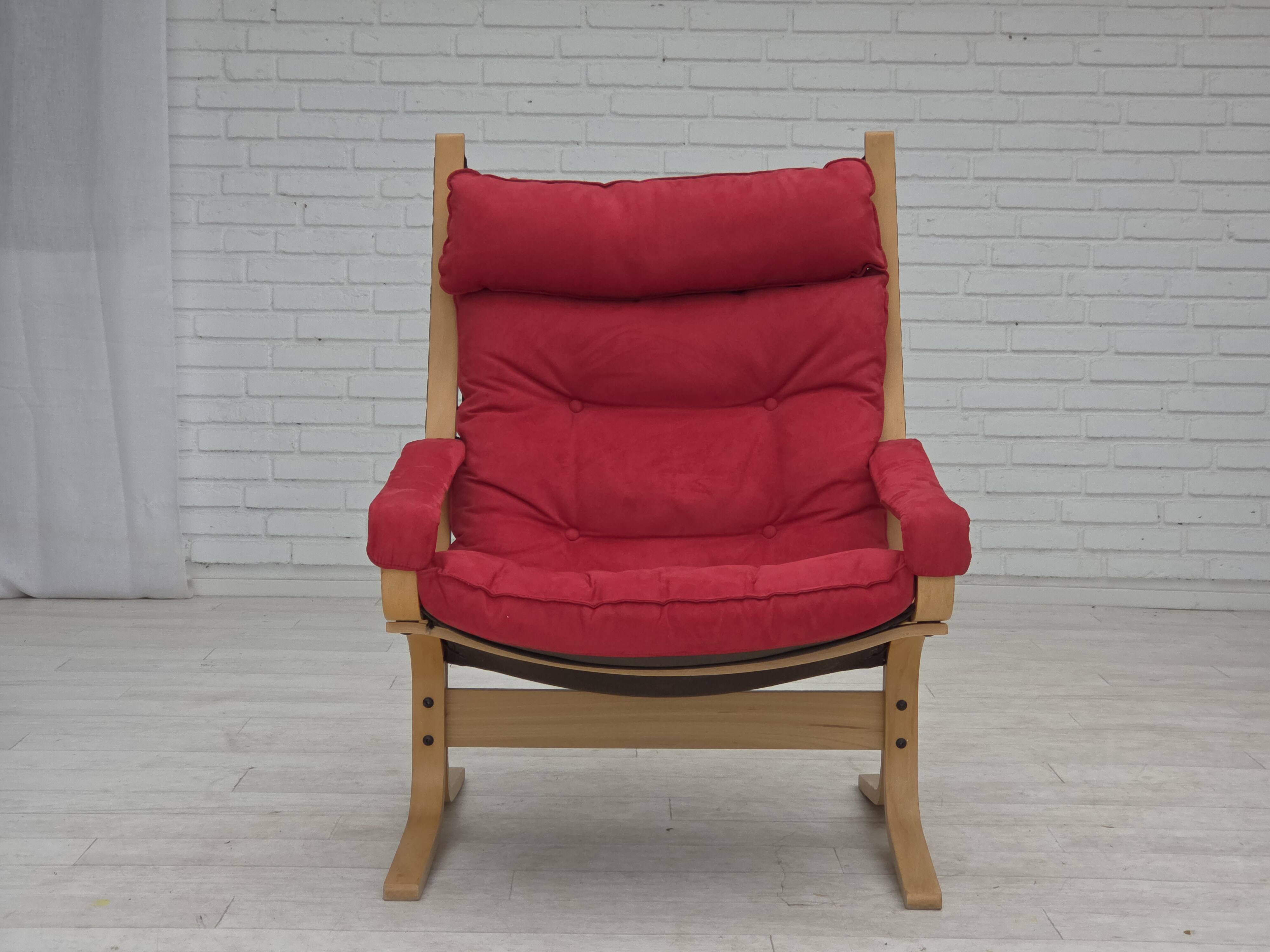 1970s, Norwegian design by Ingmar Relling, model "Siesta", set of 2 chairs.