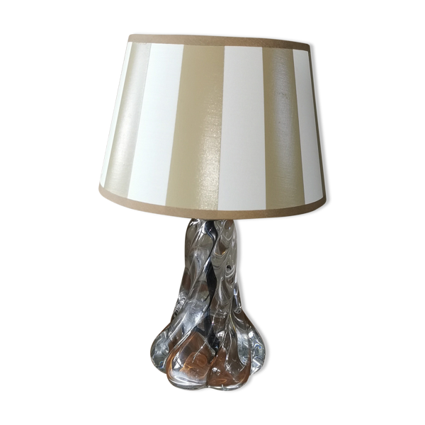 Lampe en cristal moulé