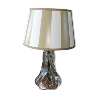 Lampe en cristal moulé