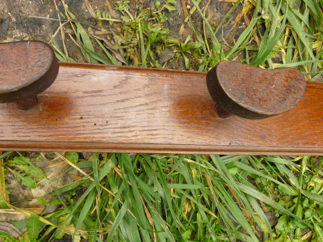 Coatrack wood 6 hooks industrial or school
