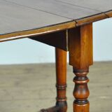 Antique oak drop leaf table, circa 1820