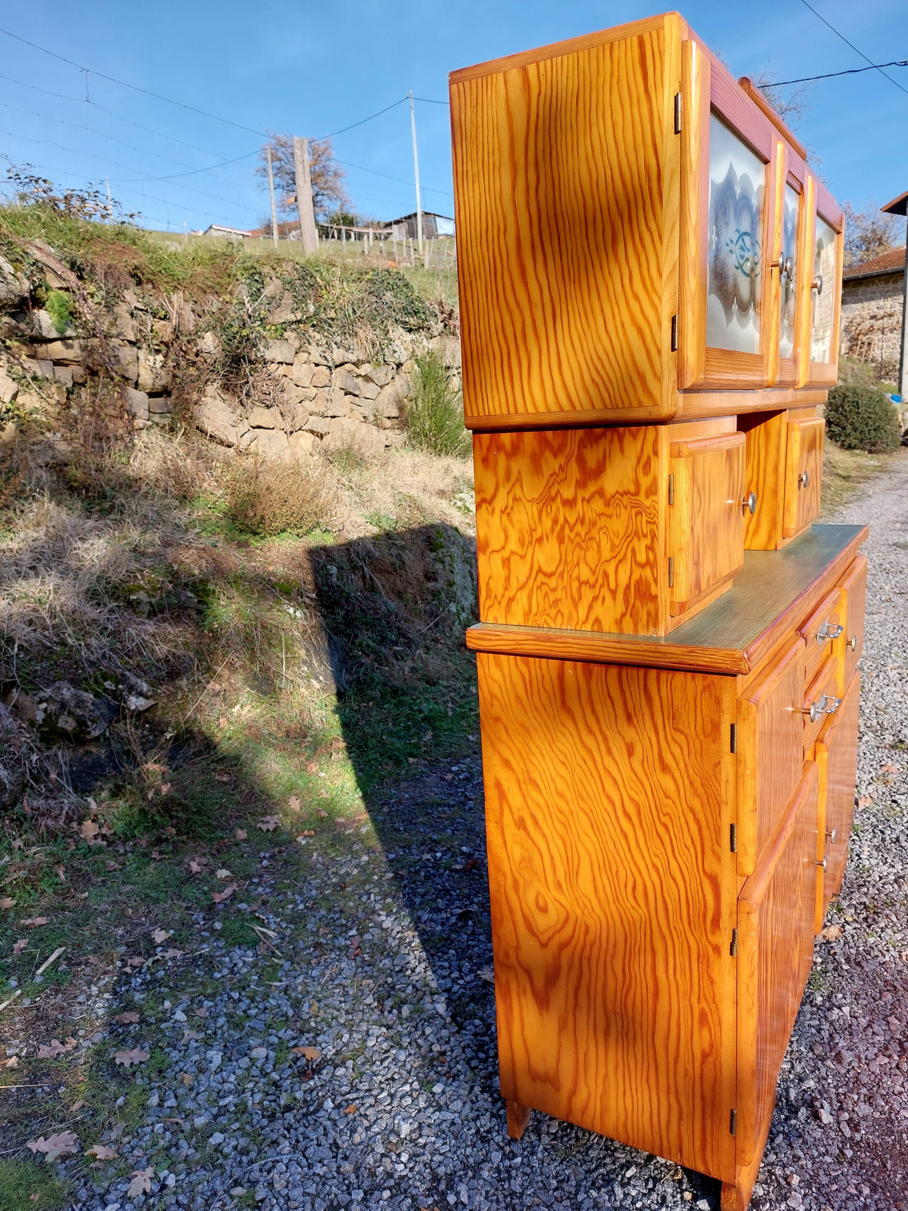 Whole Mado buffet, golden honey color