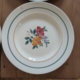 8 Marielle Saint Amand dinner plates