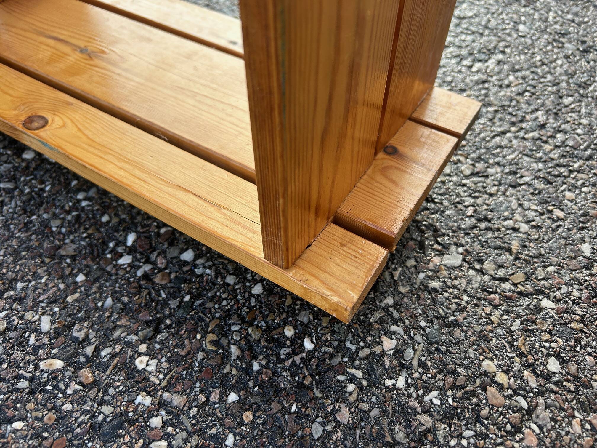 brutalist pine shelf 1970