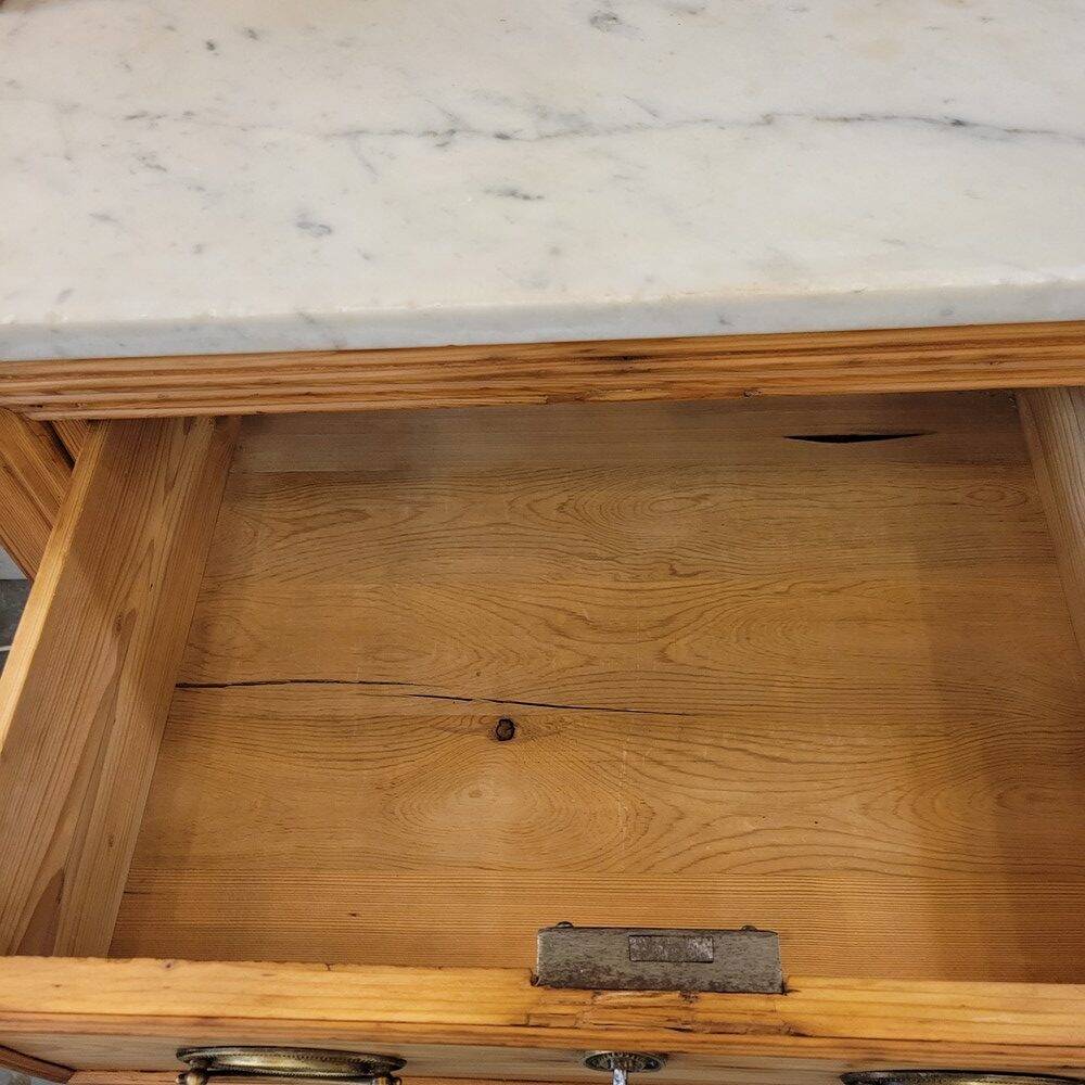 Craft cabinet with drawers