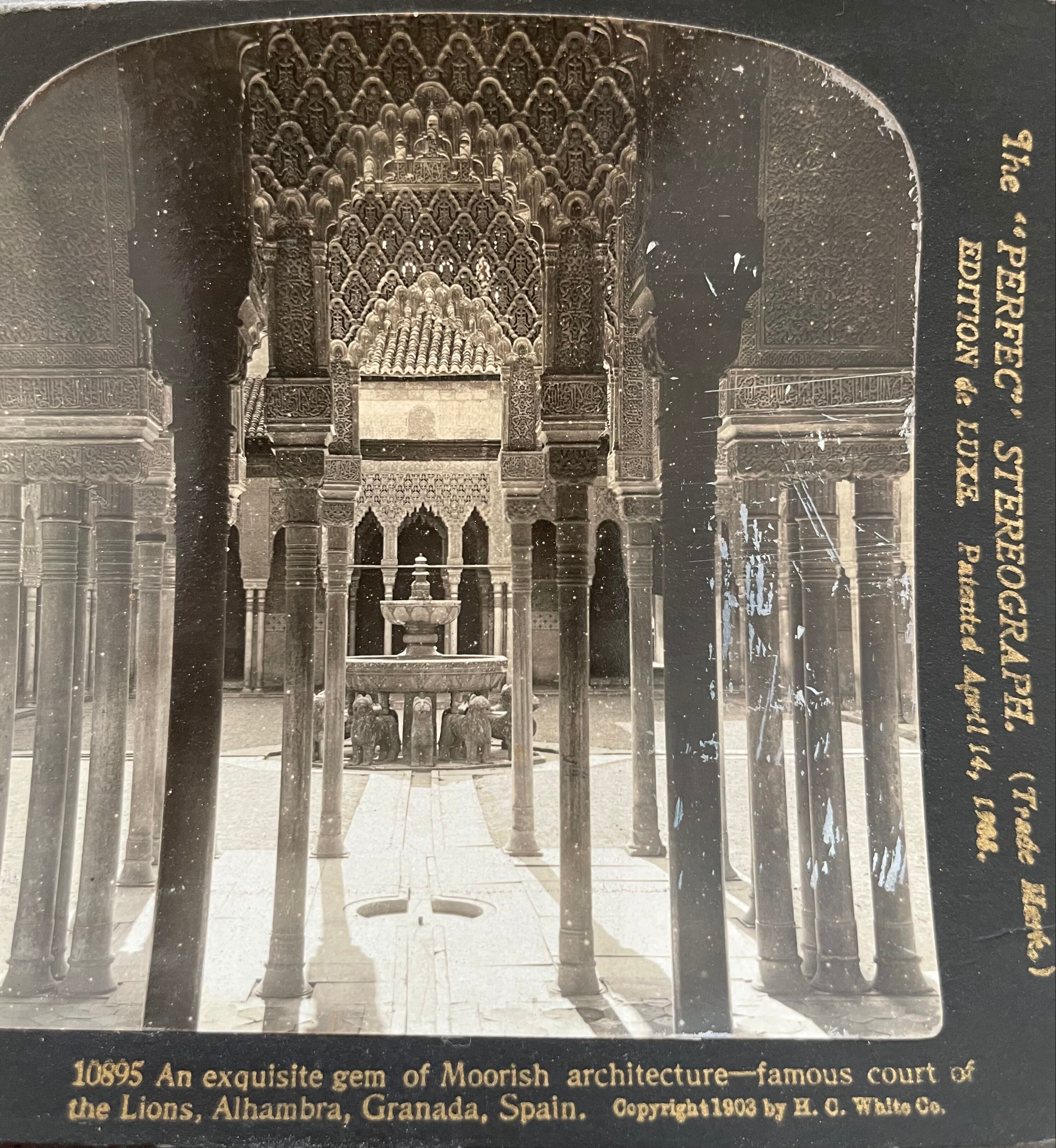 Old photography stereo, stereograph, luxury albumine 1903 Court of lions, Granada, Spain