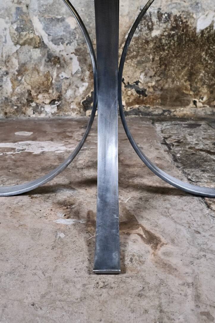 Large table ronde en marbre de Carrare, Italie, 1970s