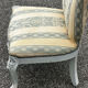 Chauffeuse de style Louis XV avec repose-pieds assorti – XXe siècle