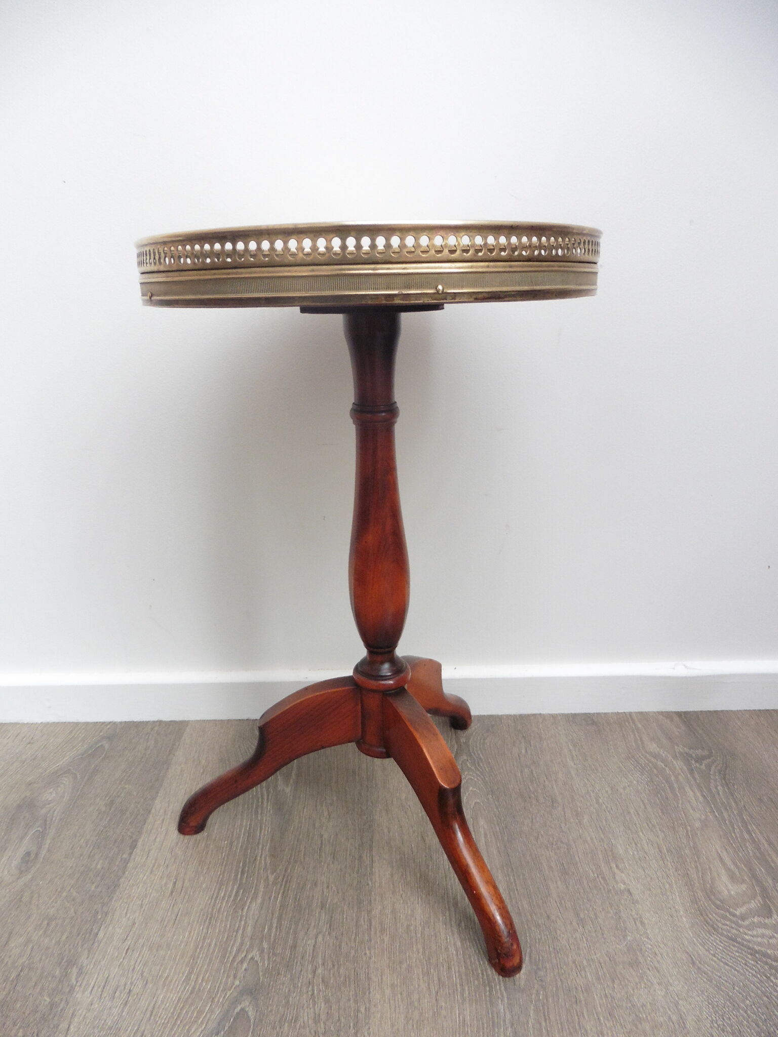 White marble tripod stand