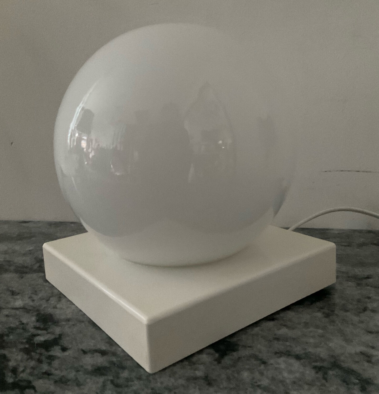 Opaline ball lamp from the 70s-80s.