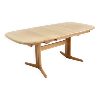 Table à manger ovale extensible vintage danoise en bois massif