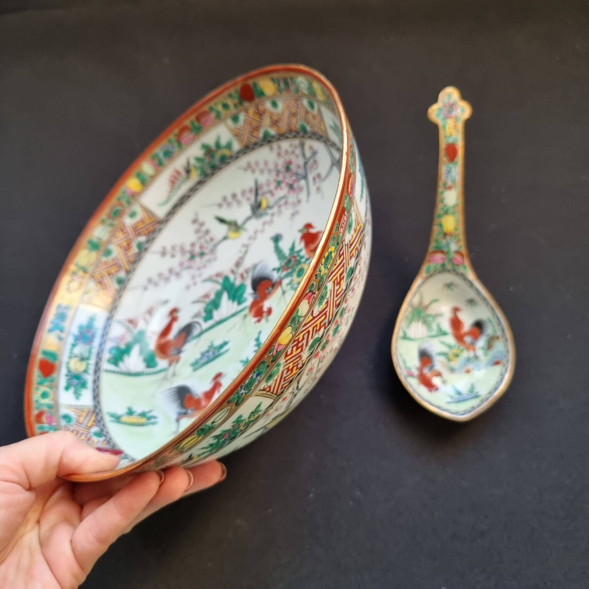 Large soup plate, bowl, salad bowl and ladle in Macao porcelain (19