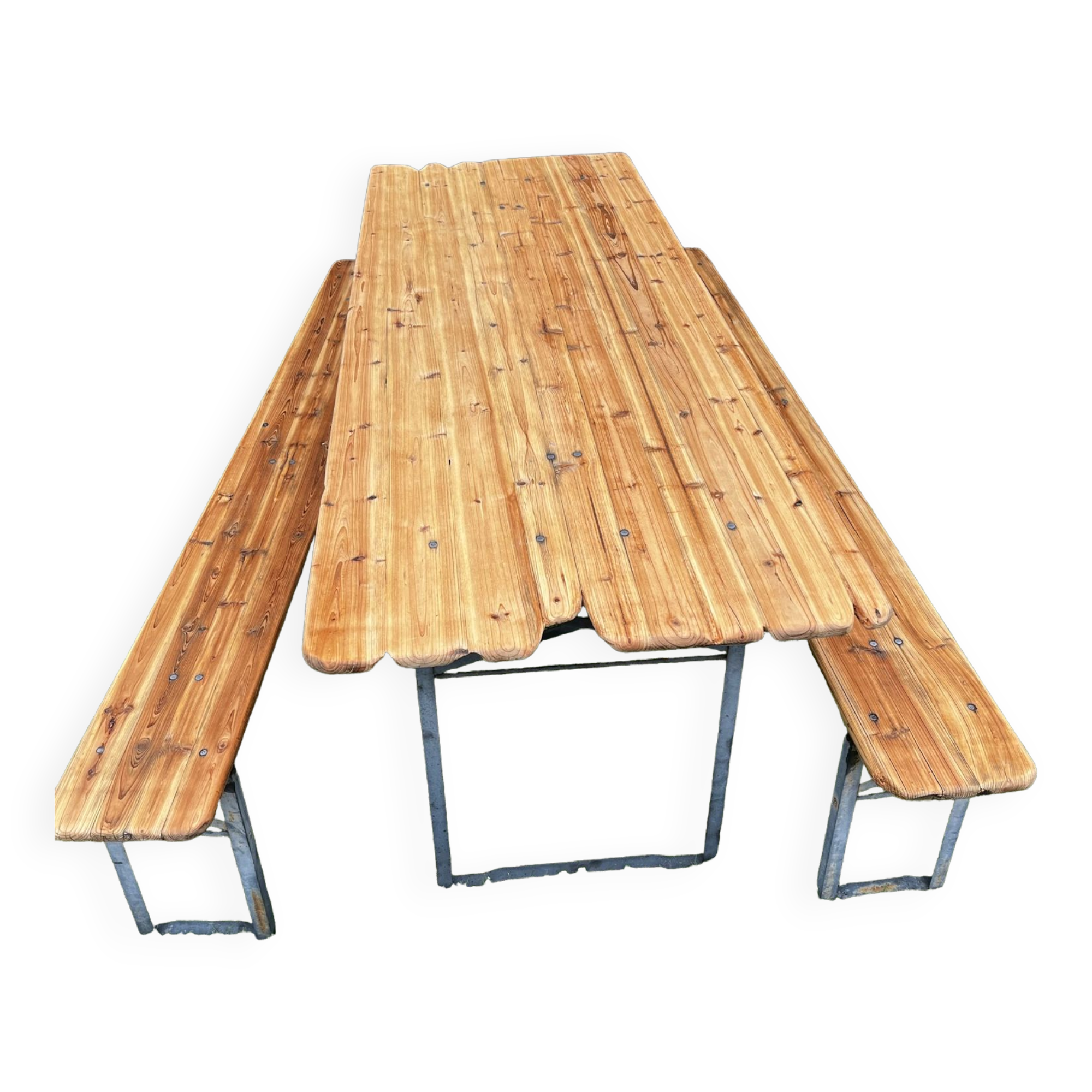 Guinguette table and benches