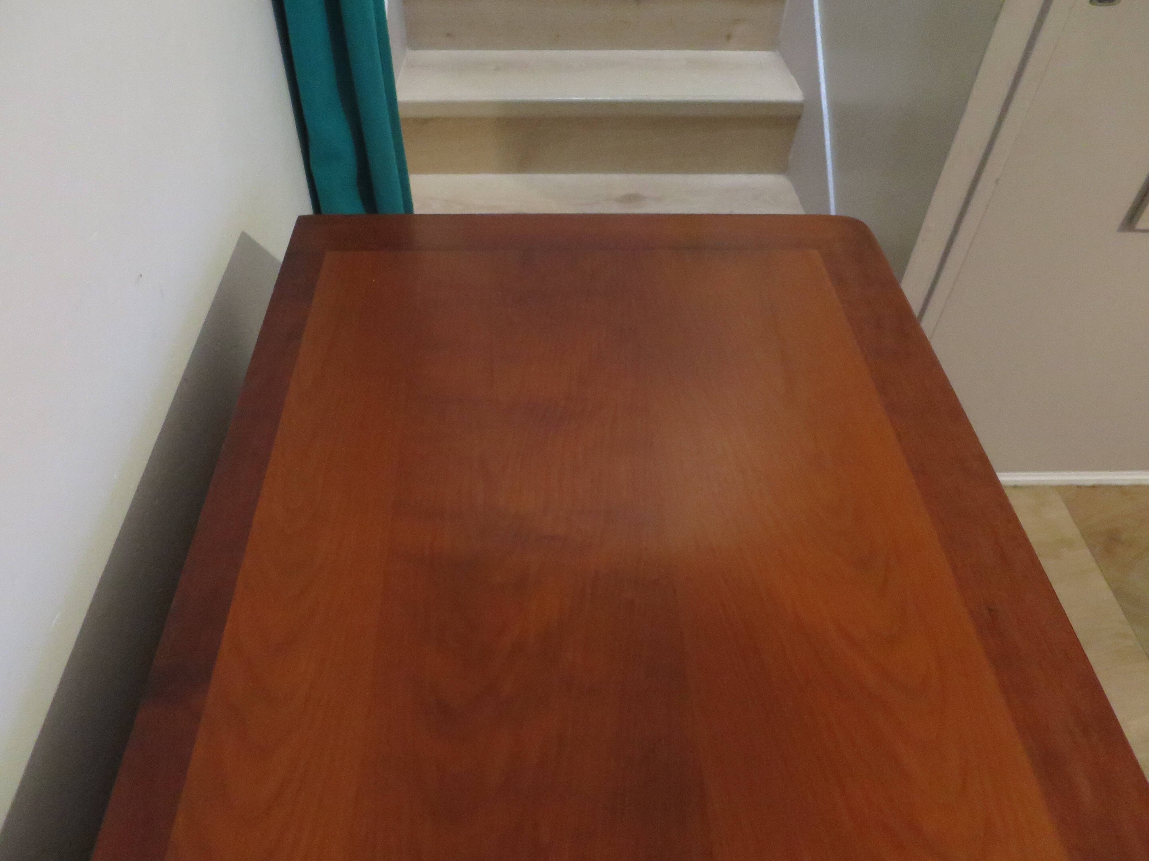 Antique - chest of drawers - 4 drawers - solid wood - cherry
