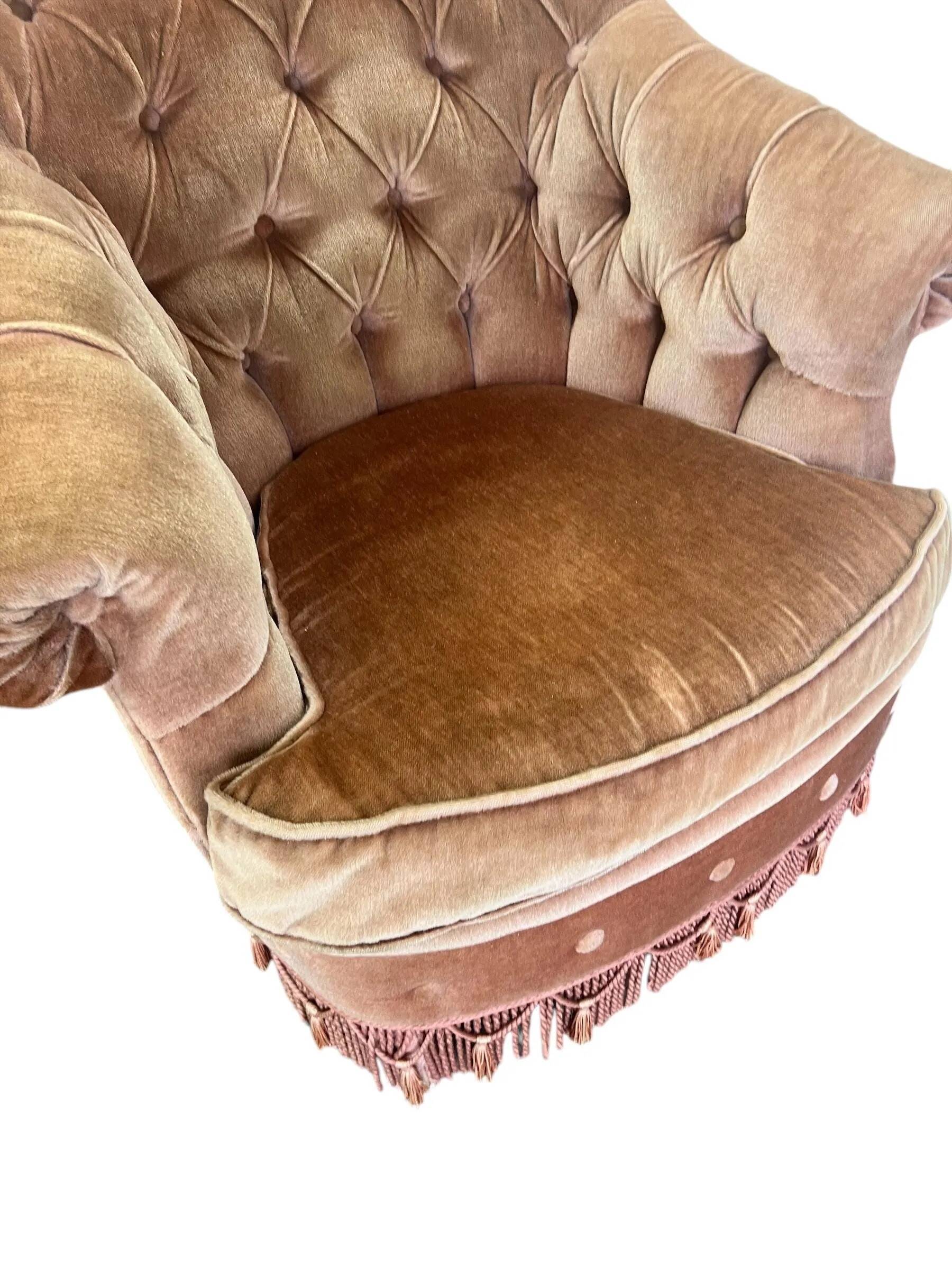 Vintage old pink armchair / single-seater with fringes