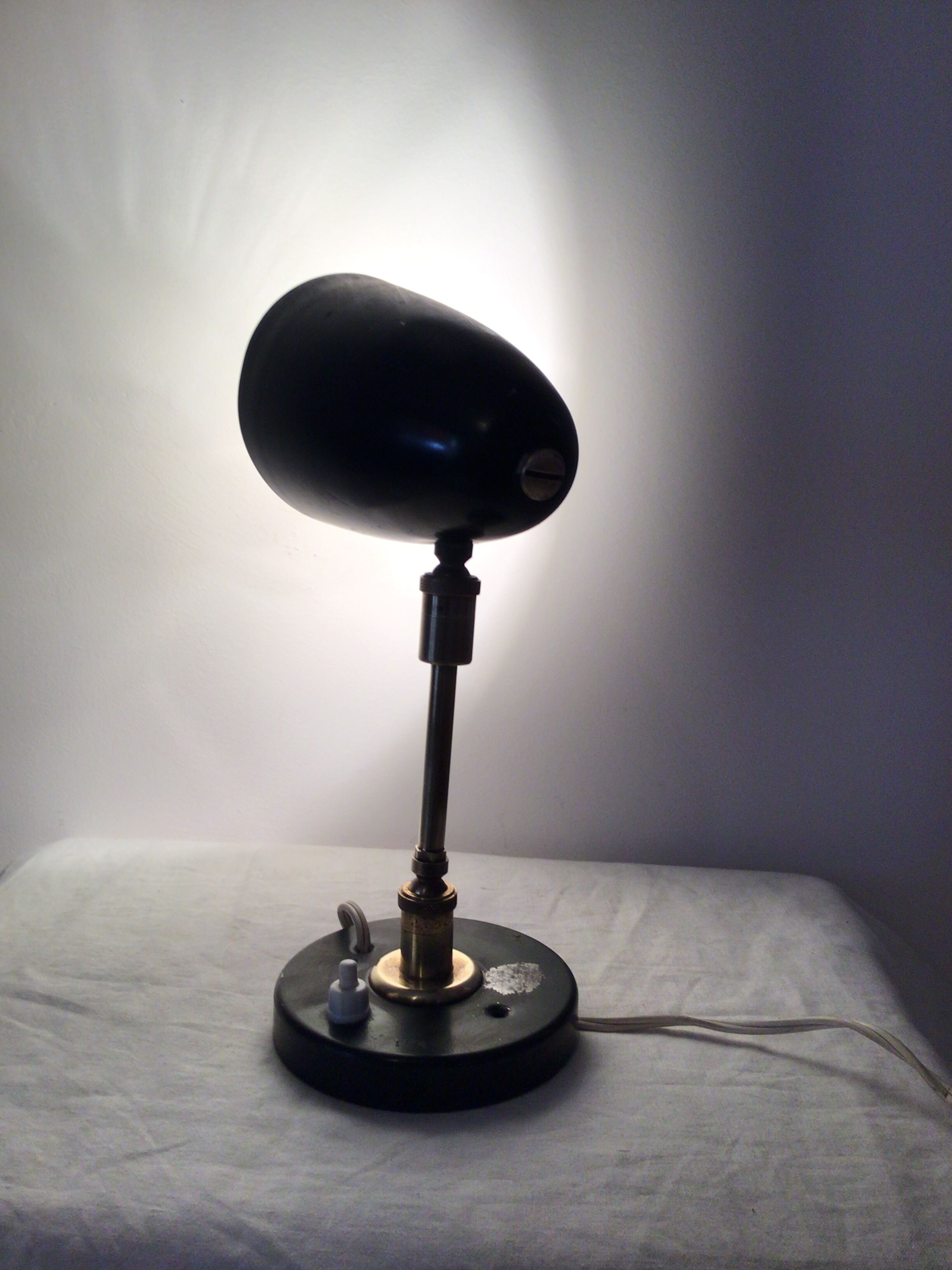 Vintage black articulated lamp