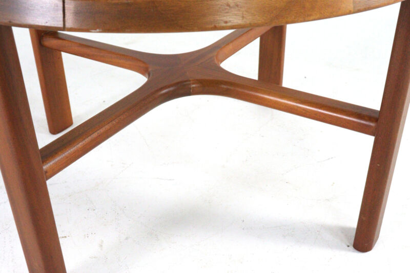 G-plan round coffee table 'Buxton' - mid century modern
