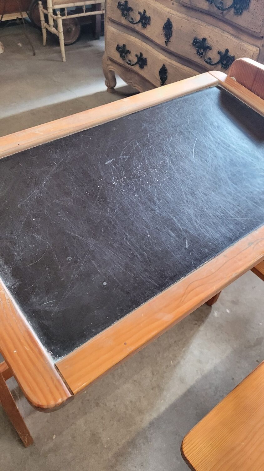 Bureau à système pliant pour enfant , vintage 1970