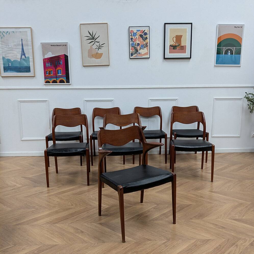 8 chaises Niels Otto Moller