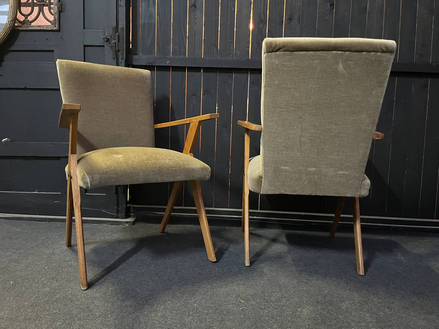 Pair of compass leg armchairs Velvet 1950