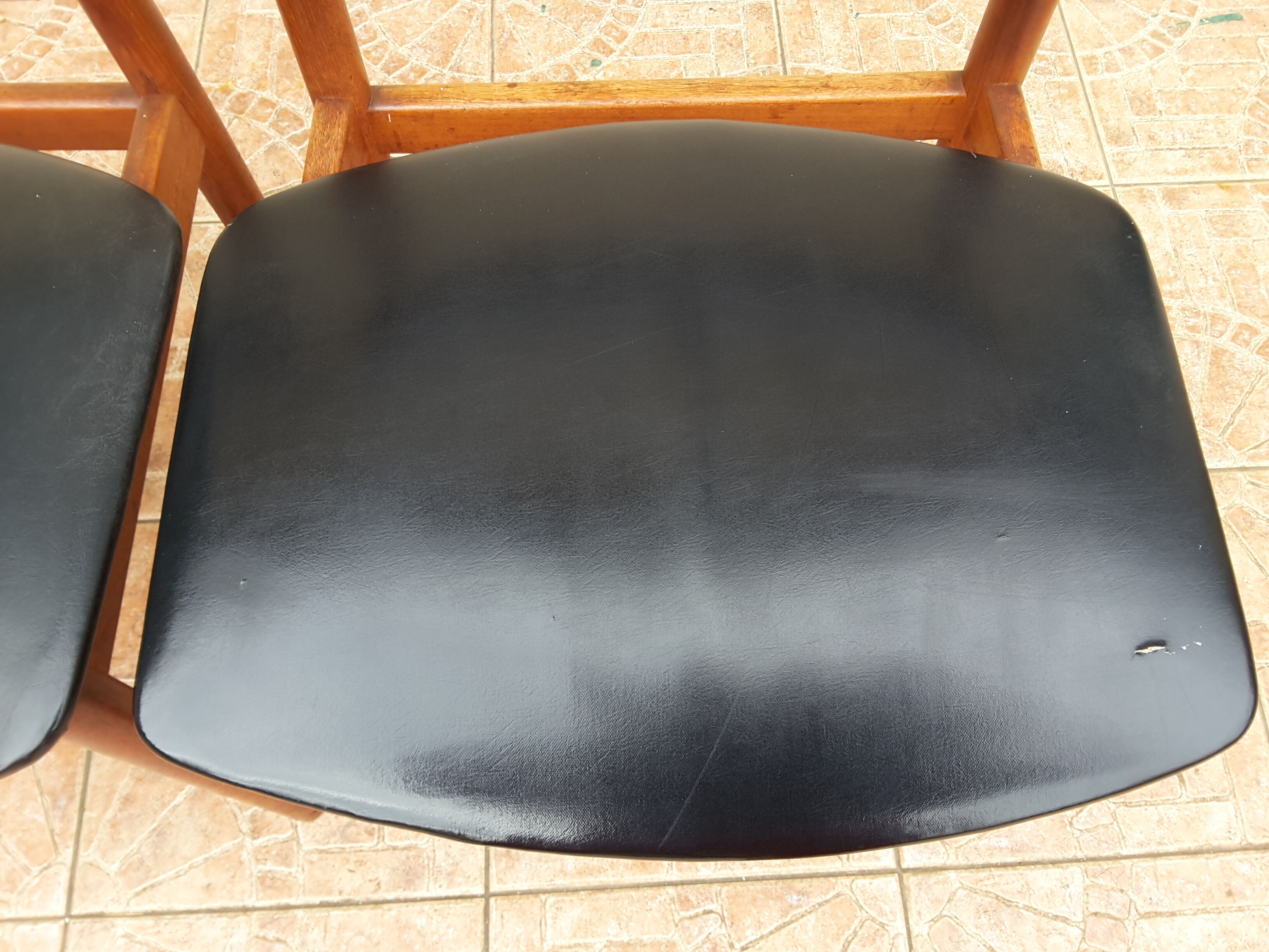 Set of 4 Scandinavian chairs by S. Chrobat for Sax