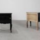Paire de tables de nuit françaises de style Louis XV en bois sculpté du 20e siècle