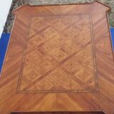 Small marquetry chest of drawers