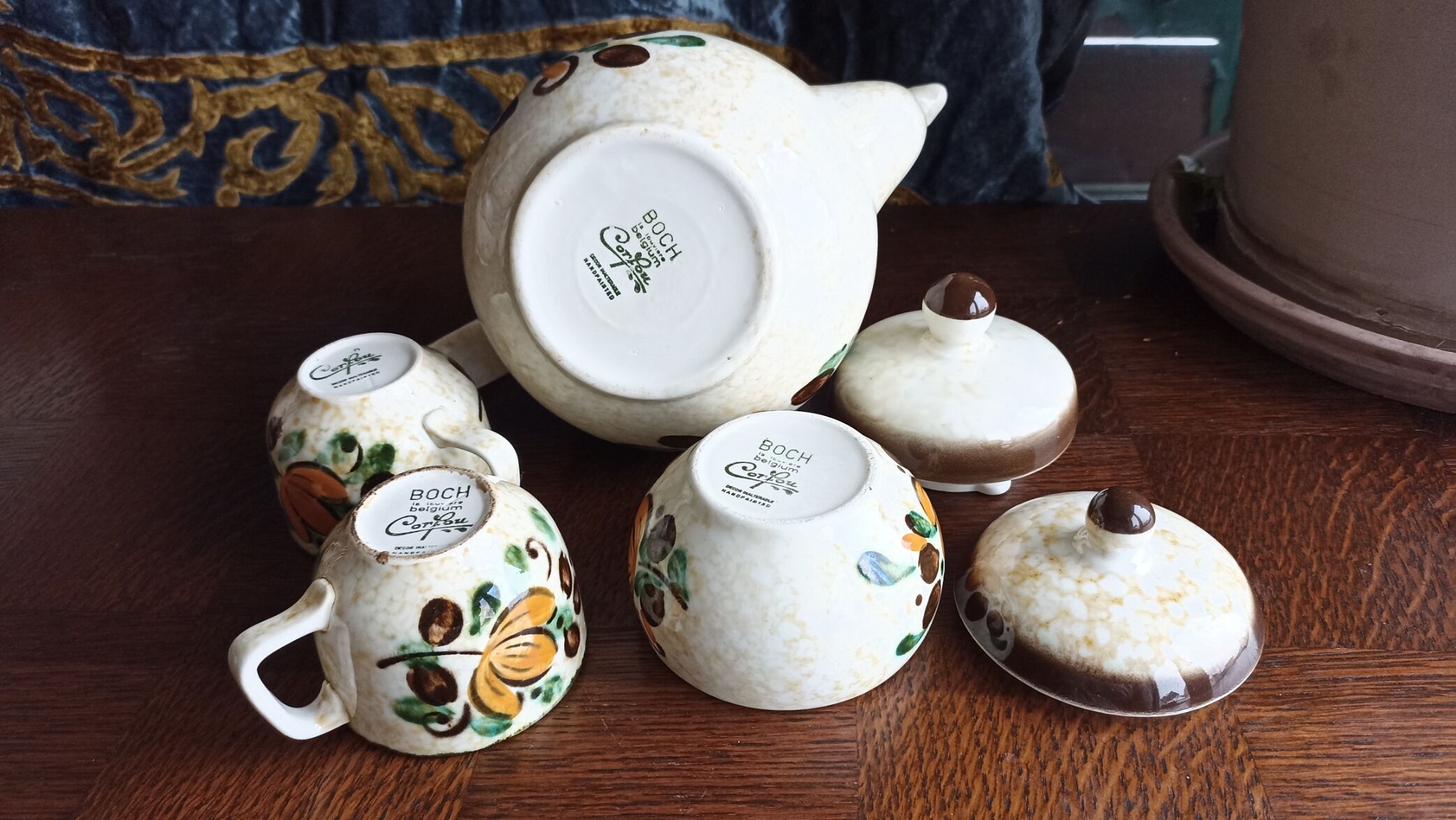 Part of coffee service Boch La Louvière - Corfu