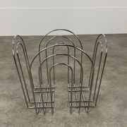 Porte revue postmoderne années 80 métal chromé vintage memphis