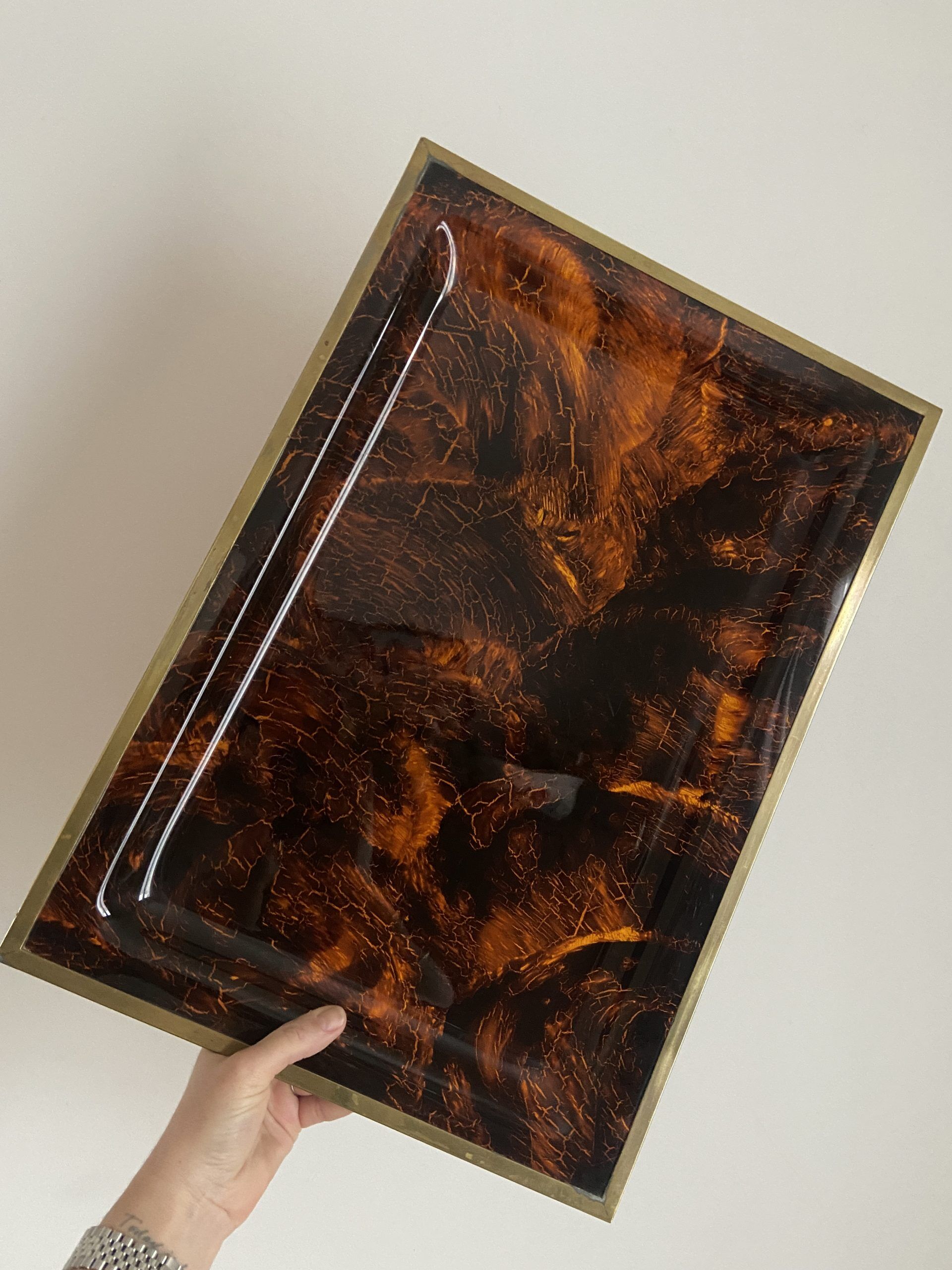 Large serving tray in lucite and brass circa 1970
