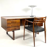 Danish Modern ( Mid-Century ) desk by Torben Valeur for DYRLUND, 1960s