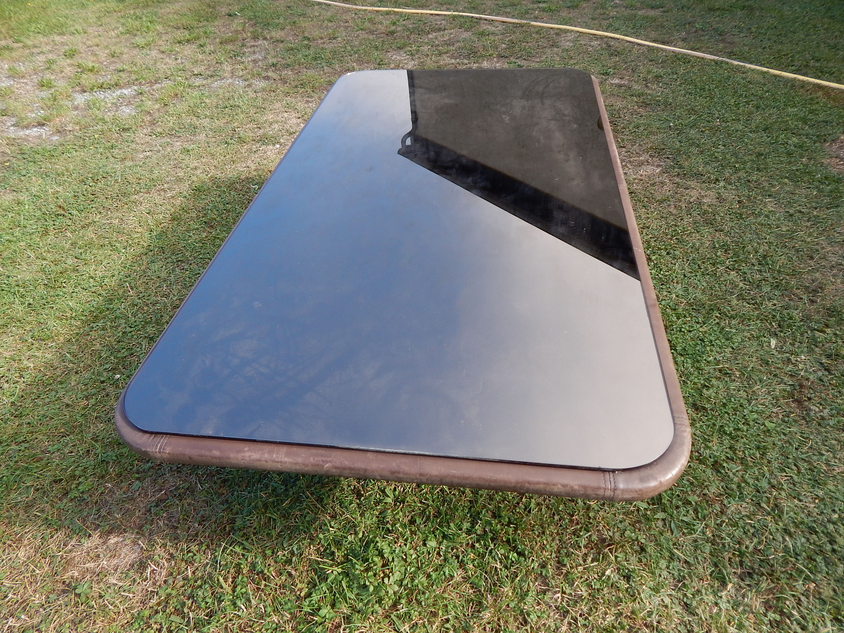 Leather rectangle coffee table by De Sede 1980