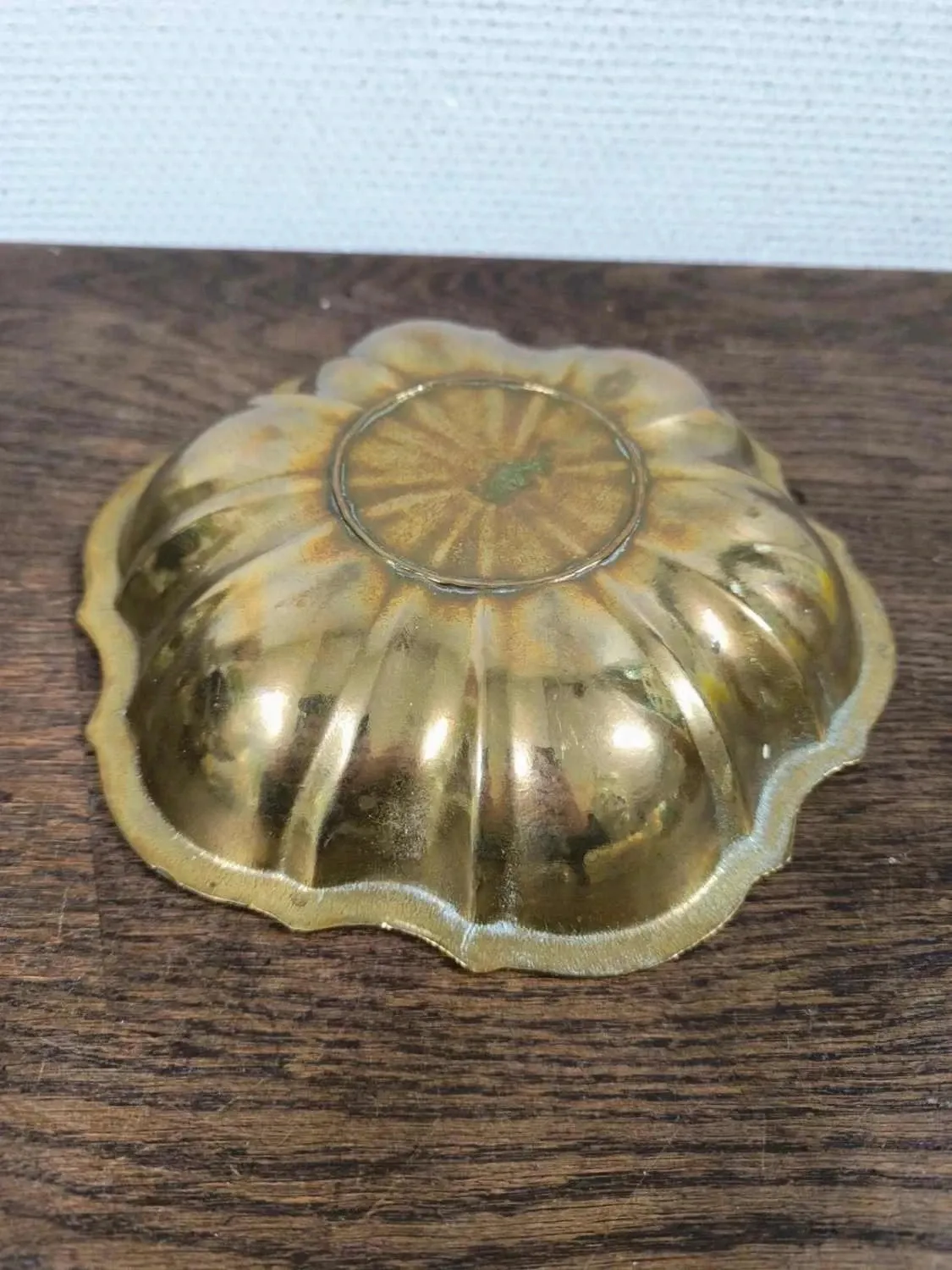 Antique brass catchall