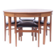 Table ronde à repas et ses 4 chaises vintage scandinave