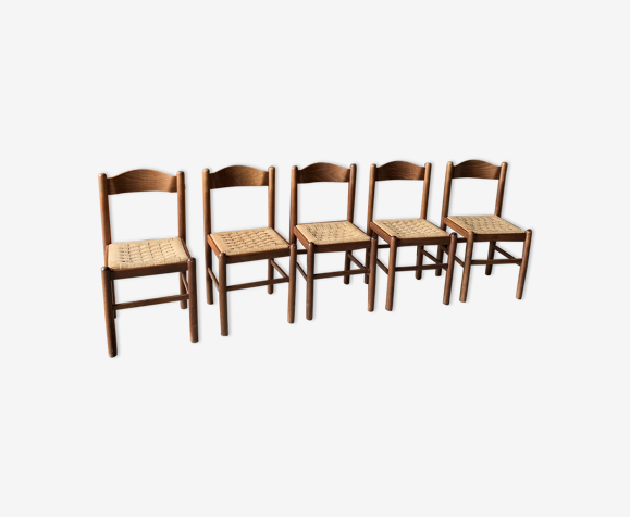 5 chaises en bois et corde