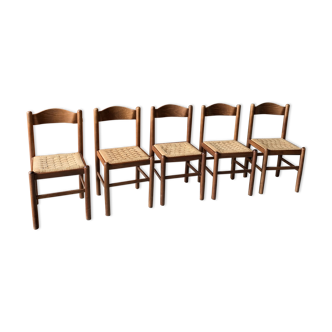 5 chaises en bois et corde