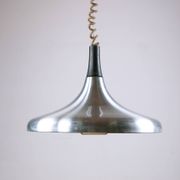 Grande suspension Allemande en métal chromé, modèle Tulip par Erco 1960.