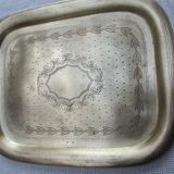 Rectangular brass top with engraved decoration