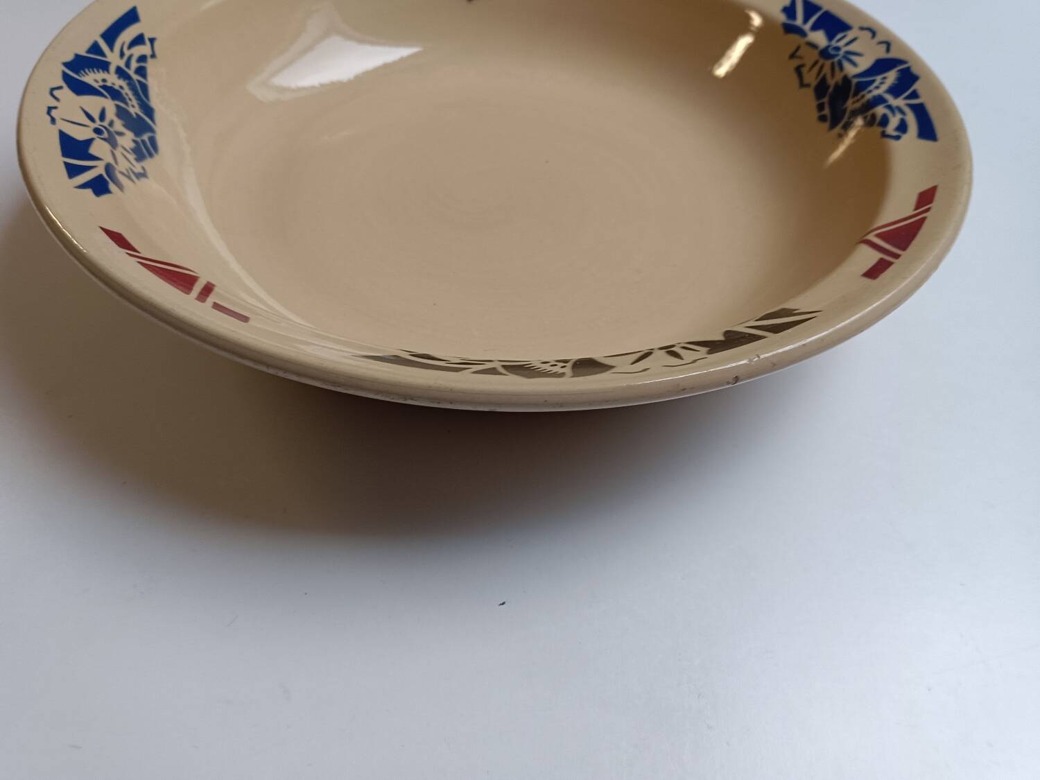 Large Badonviller art deco deep dish