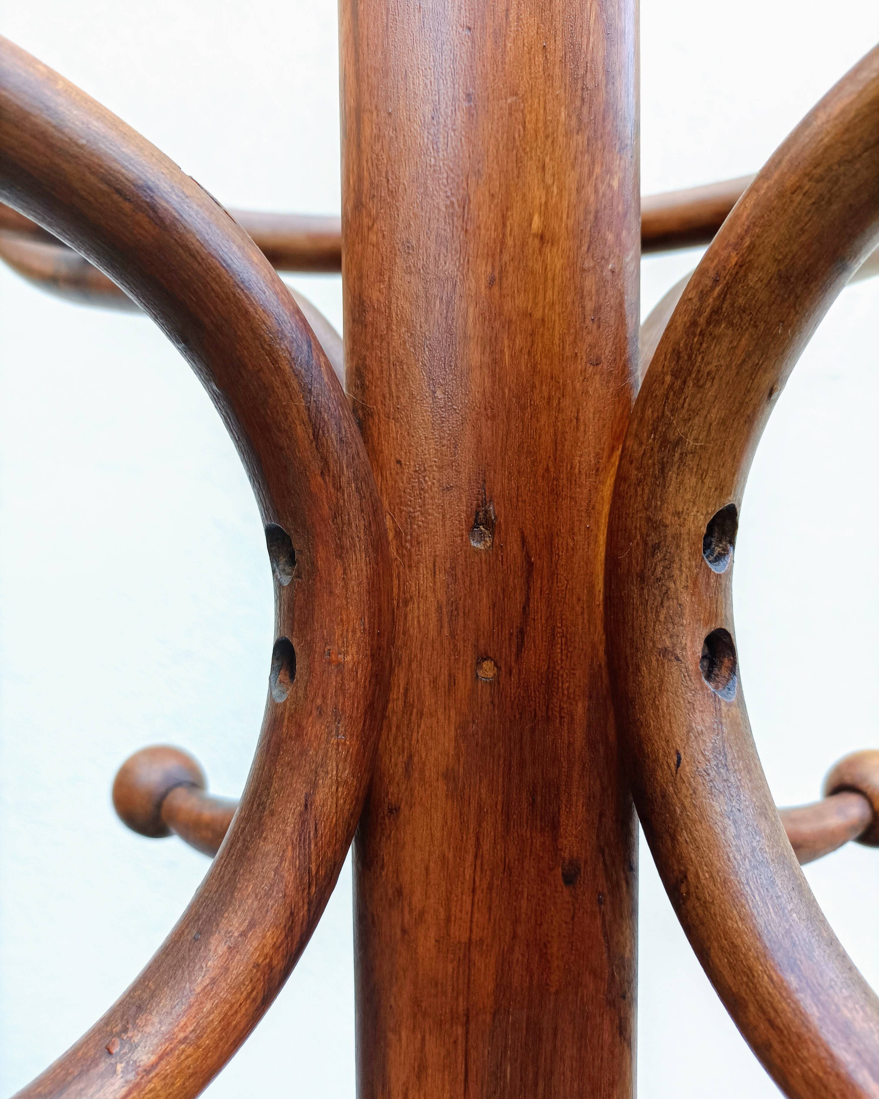 Porte-Manteau Thonet