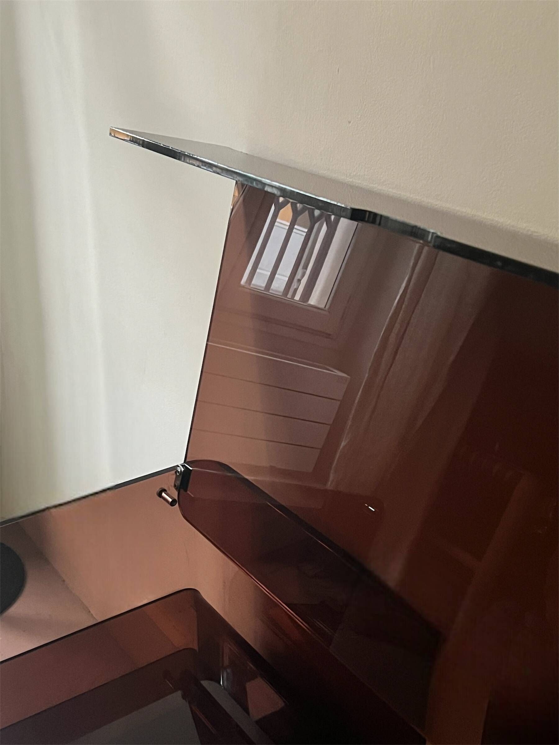 Smoked plexiglass TV/HiFi unit, Roche Bobois design 1970