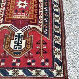 Ancien tapis d'orient. laine fait mains. ( 190 x 112 )