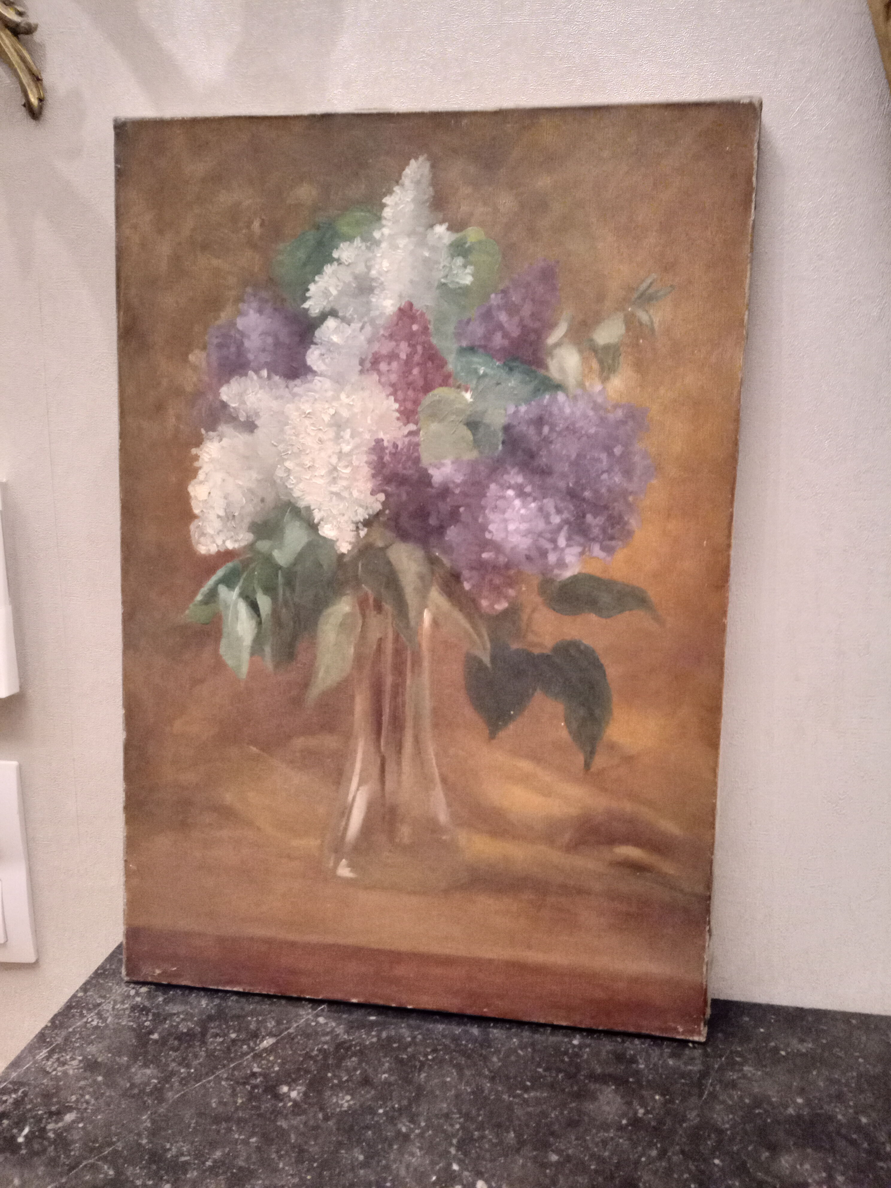 Flower bouquet table