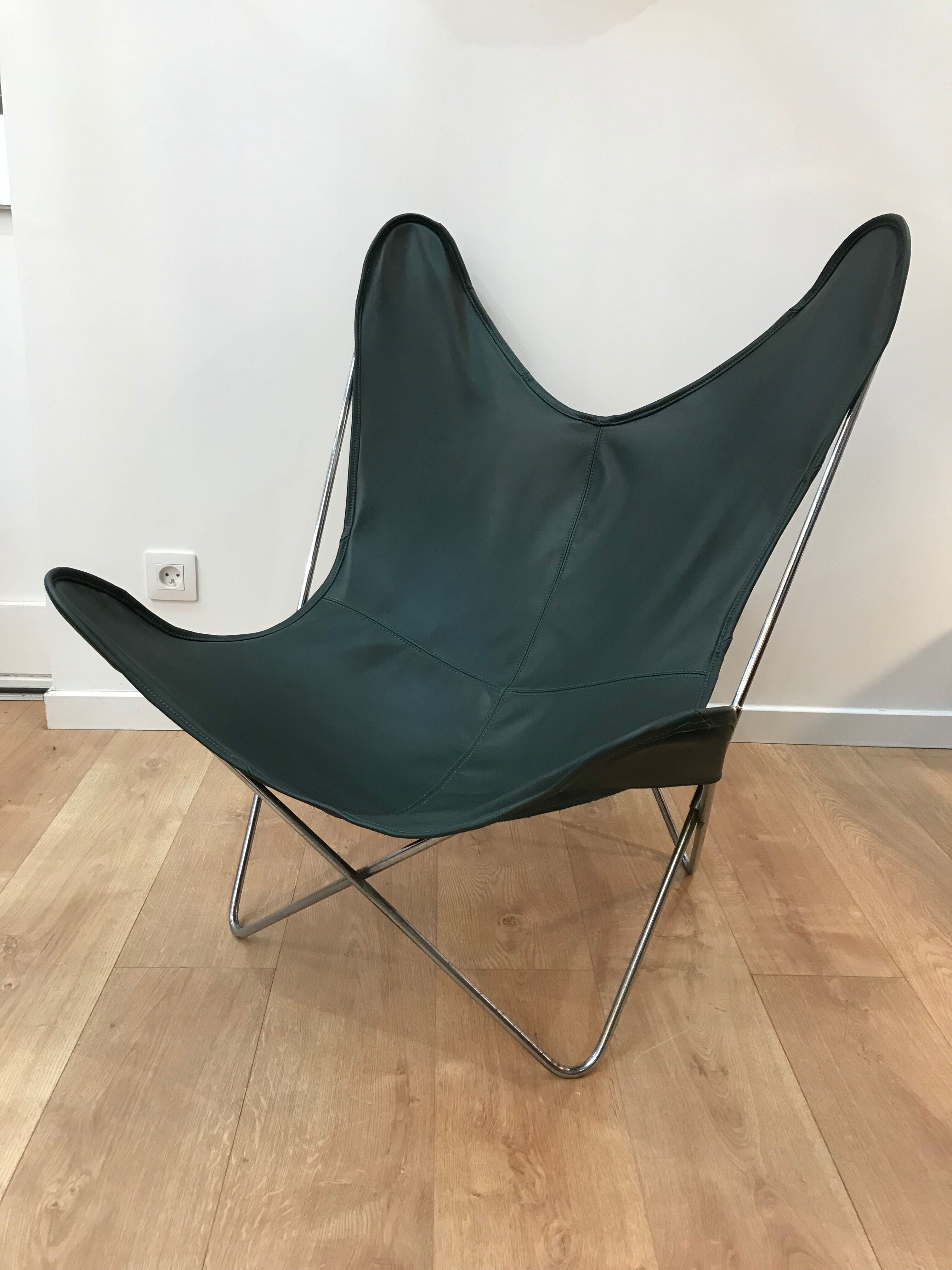 Aa airborne armchair