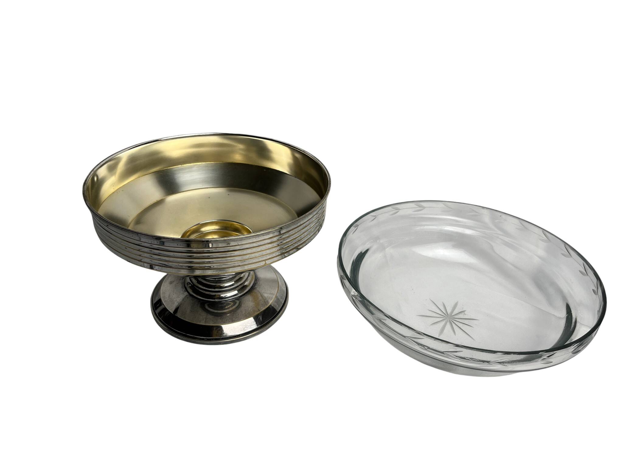 Art Deco, silver-plated metal fruit bowl with pedestal base, hallmarked, circa 1930