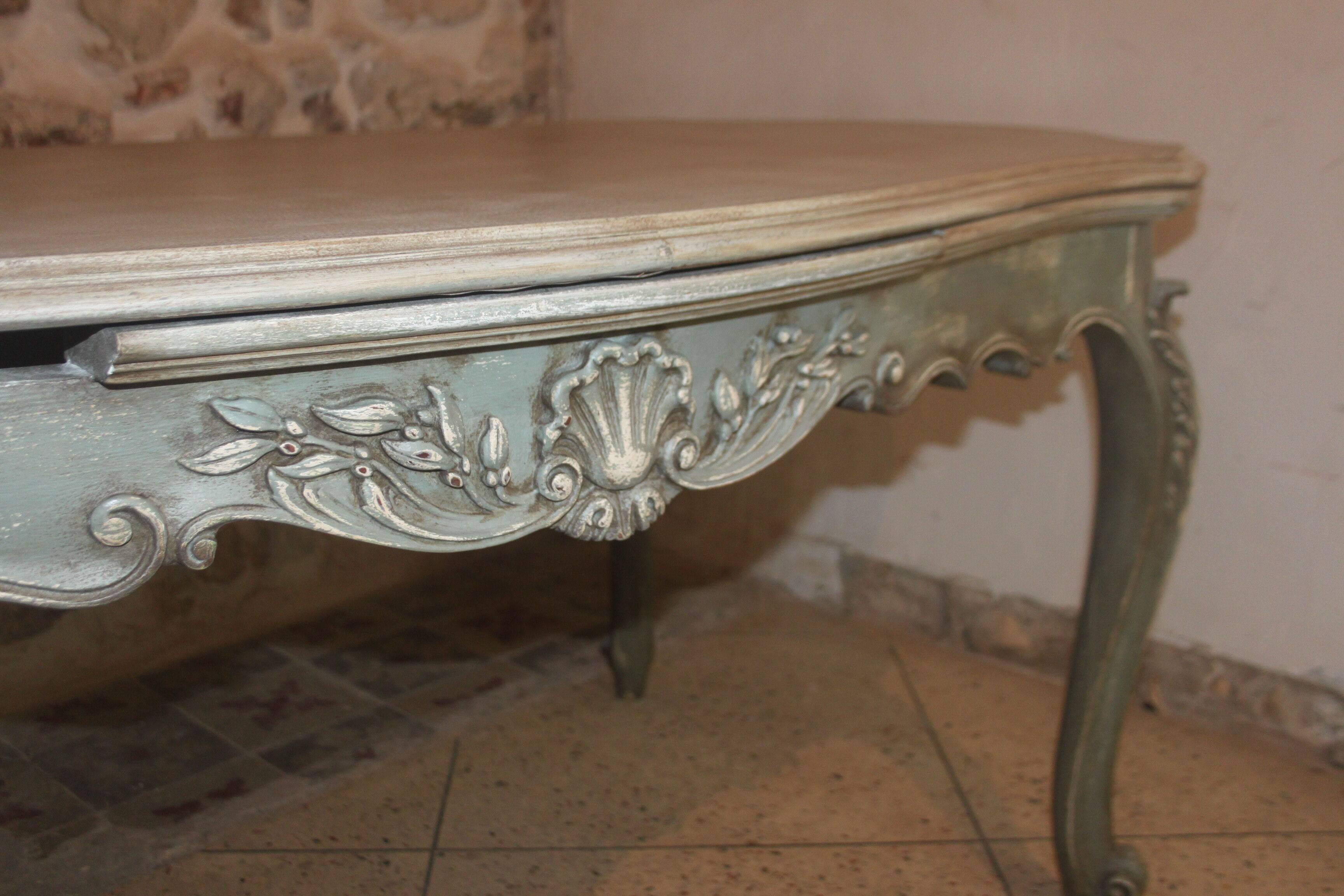 Dining table Louis XV Provencal